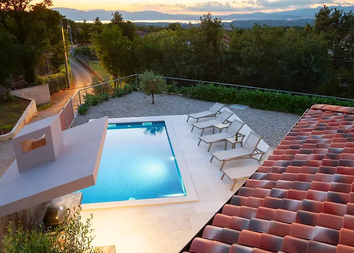 Διαμέρισμα Lucas With Private Pool Županje