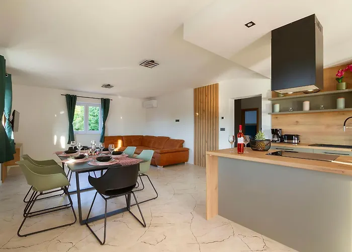 Appartement Lucas With Private Pool