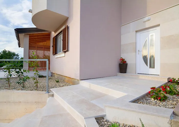 Appartement Lucas With Private Pool