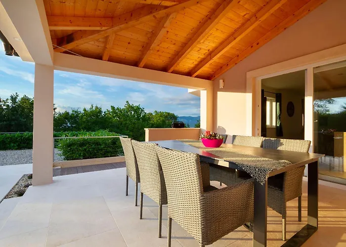 Lucas With Private Pool * Županje